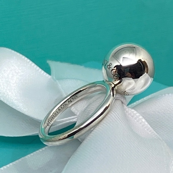 Tiffany 12mm hardware ring 925 silver size 5.5 New with box Sold out! - Picture 7 of 10